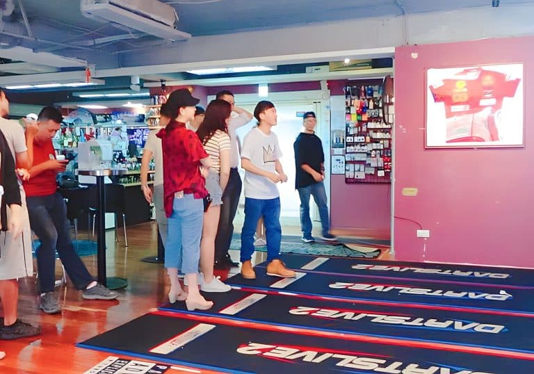 鏢準情人｜命中愛情紅心